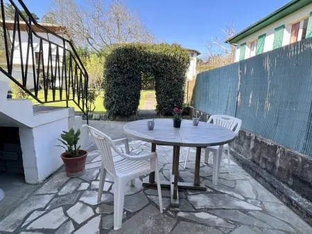 Cambo-les-Bains : T1 Bis rénové avec terrasse, Wi-Fi, pour 2 personnes - Photo 12