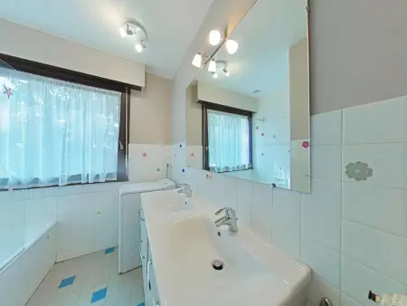 Appartement au centre - 3 pièces, 6 personnes, ascenseur - Photo 13