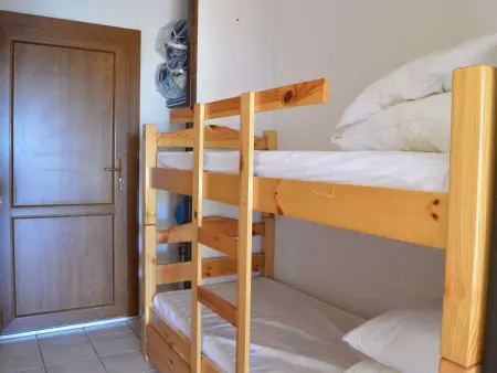 Appartement RDC 2 pièces+cabine, piscine, terrasse, parking privé - Saint Pierre La Mer - Photo 10