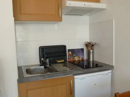 Studio avec Parking, Wi-Fi et Animaux Acceptés - Proche Étang de Thau et Thermes - Photo 1