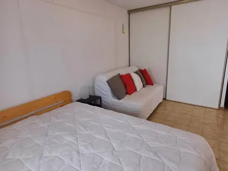 Agréable studio avec loggia et animaux acceptés – Balaruc-les-Bains - Photo 4