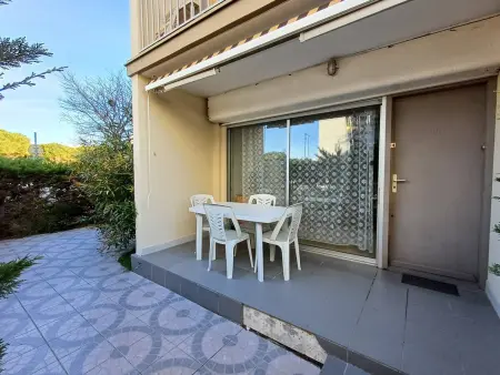 Charmant F2 avec terrasse près de l'Étang de Thau, équipé pour 4 pers. et proche établissement thermal - Photo 8