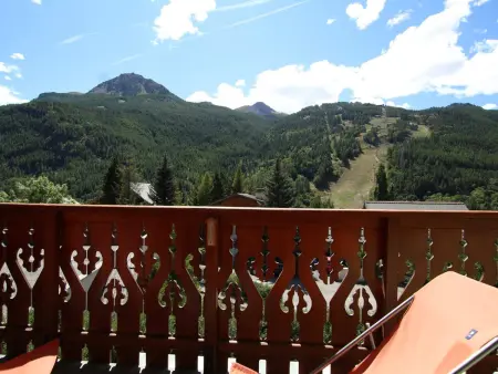 Charmant T3 avec balcon ensoleillé et parking à Serre Chevalier - Photo 4