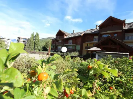 Charmant T3 avec balcon ensoleillé et parking à Serre Chevalier - Photo 10