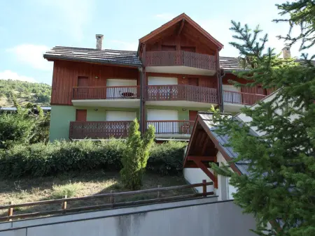 Charmant T3 avec balcon ensoleillé et parking à Serre Chevalier - Photo 11