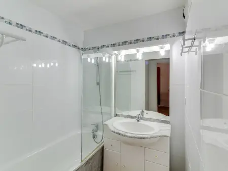 Duplex au calme 7 couchages, balcon sud, parking, piscine couverte, fitness, proche pistes et centre - Photo 6