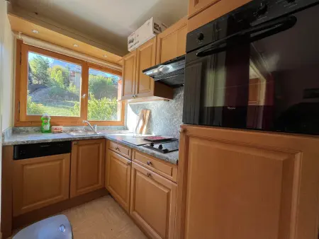T2 soleil 6 pers près des pistes au Sauze, Appartement 6 personnes à Enchastrayes - Photo 4