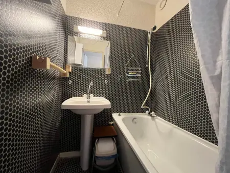 Mini T2 Duplex à Barcelonnette, idéal pour 4 personnes - Photo 7