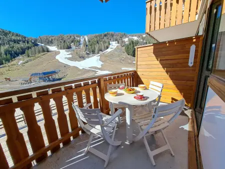 Studio rénové au pied des pistes à Pra-Loup, idéal pour 4 personnes - Photo 1