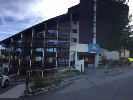 Studio rénové ski-in ski-out, parking inclus, Appartement 4 personnes à Enchastrayes - Photo 9
