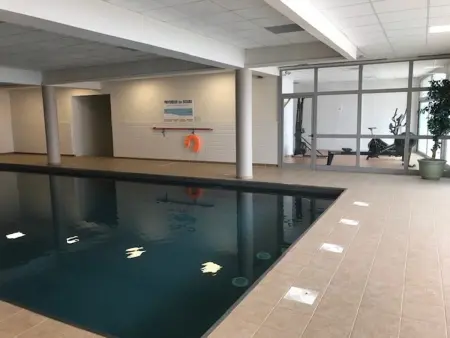 Studio cosy avec piscine couverte, fitness, près des pistes - 2 adultes et 1 enfant (-10 ans) - Photo 17