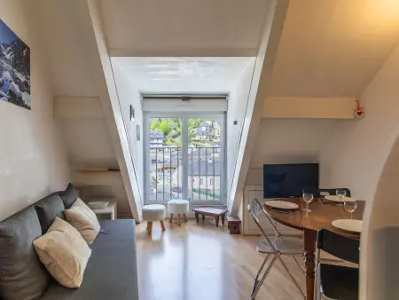 Appartement T2 à Cauterets, proche télécabine avec parking et local ski - Photo 2