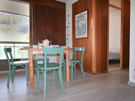 Beau T2 rénové au pied des pistes à Montgenèvre, avec balcon et équipements tout confort - Photo 2