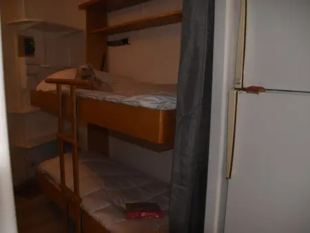 Beau T2 rénové au pied des pistes à Montgenèvre, avec balcon et équipements tout confort - Photo 12