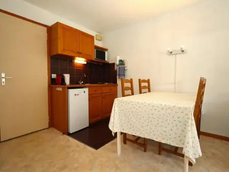 Studio cabine 4 pers avec parking, proche télécabines - Photo 2