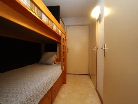 Studio cabine 4 pers avec parking, proche télécabines - Photo 4