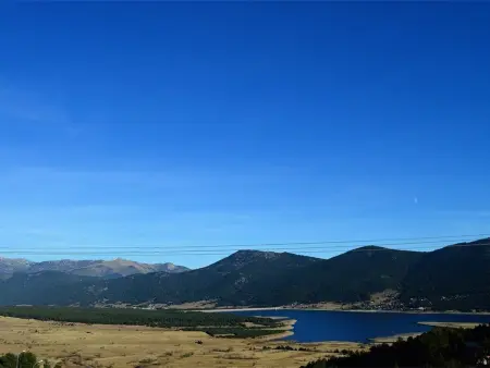 Charmant T3 avec vue sur lac et vallée, à 700m des remontées - Photo 8