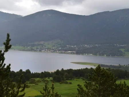 Appartement pour 4 personnes avec parking privatif et vue sur le lac - Photo 6