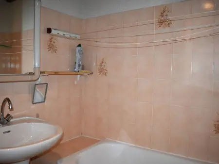 Studio cabine mezzanine avec parking, vue Pyrénées - Photo 3