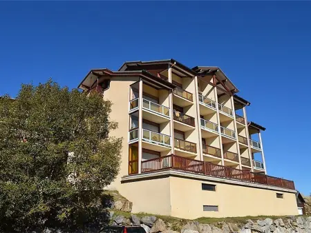 Studio mezzanine sud avec parking à Font-Romeu, Appartement 5 personnes à Font Romeu Odeillo Via - Photo 5