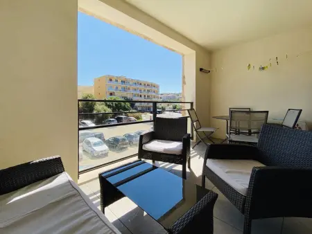 Charmant 2 pièces au cœur de Propriano avec terrasse - Photo 5