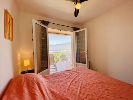 Appartement à Propriano : Vue mer, piscine et 2 chambres - Photo 2
