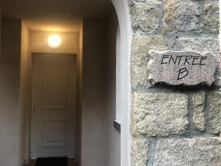 Appartement à Propriano : Vue mer, piscine et 2 chambres - Photo 13