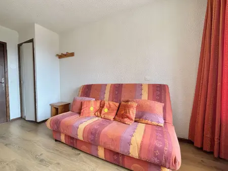 Studio cosy à 50m des pistes, balcon, parking, casier à skis, proche village et école de ski - Photo 12