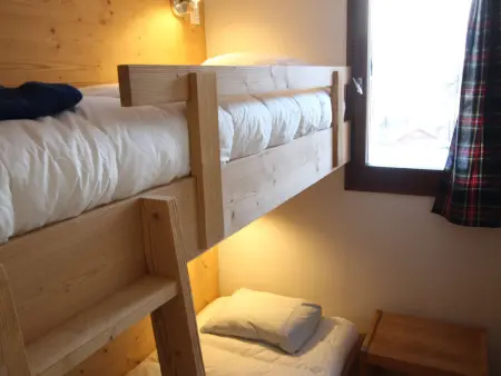 Appartement rénové 6 pers. avec balcon et parking privé à Montgenèvre - Photo 3
