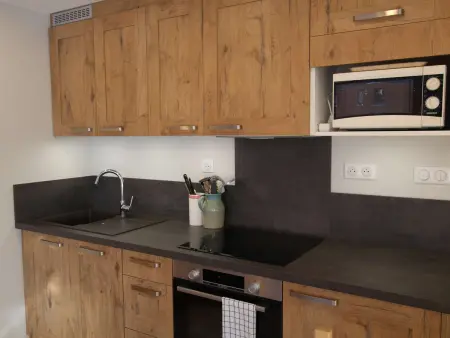 Appartement rénové 6 pers. avec balcon et parking privé à Montgenèvre - Photo 6