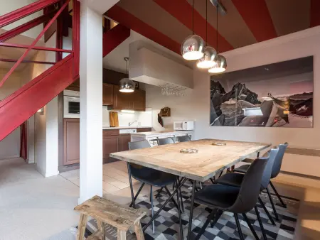 Appartement spacieux proche pistes, 9-10 pers, animaux, WIFI - Photo 3