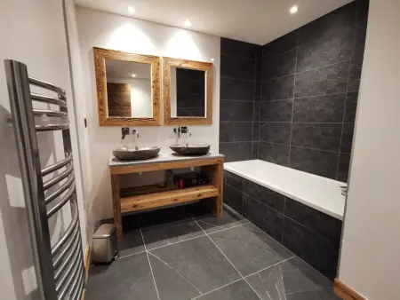Appartement duplex exceptionnel, calme et spacieux aux Gets - Photo 7