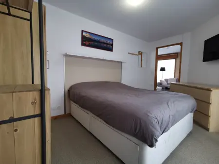 Appartement rénové pour 4 pers, proche centre, parking - Photo 4