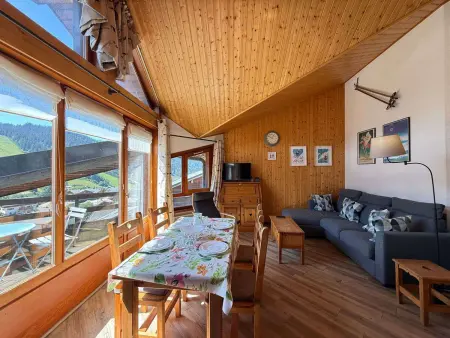 Appartement cosy aux Gets avec balcon et parking - Photo 1