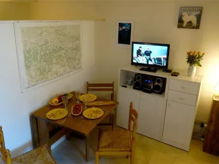 Studio Calme avec Balcon Plein Sud, Parking Privé, Proche Thermes et Centre-ville - Photo 6