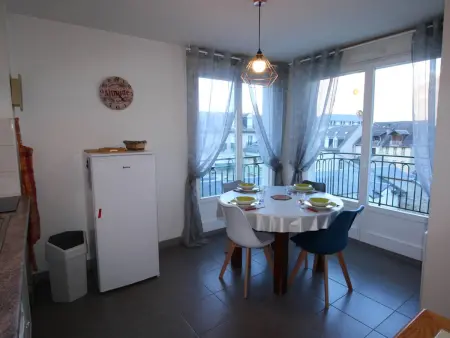 Appartement Centre Luchon, 6 pers, Proche Thermes, Balcon, Parking - Photo 1