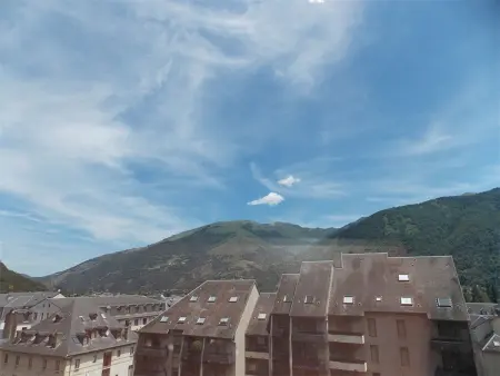 Duplex T3 à Luchon - 6 pers, télécabine, parking, wifi - Photo 12