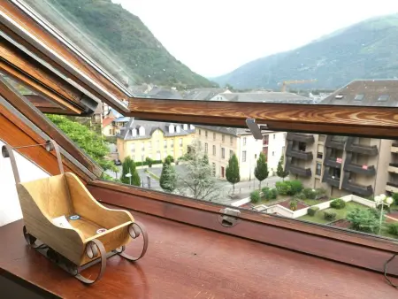 Duplex T3 à Luchon - 6 pers, télécabine, parking, wifi - Photo 15