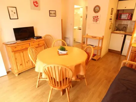 Proche Thermes - T2 Cabine avec Balcon, Parking et Wifi - Animaux admis - Photo 1