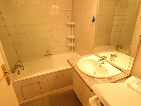 Proche Thermes - T2 Cabine avec Balcon, Parking et Wifi - Animaux admis - Photo 6