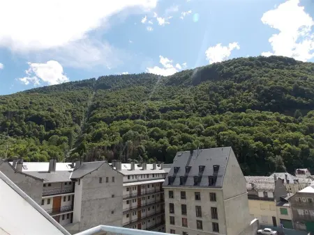 T2 Calme - Balcon - Parking - Animaux admis, Appartement 4 personnes à Bagnères de Luchon - Photo 10