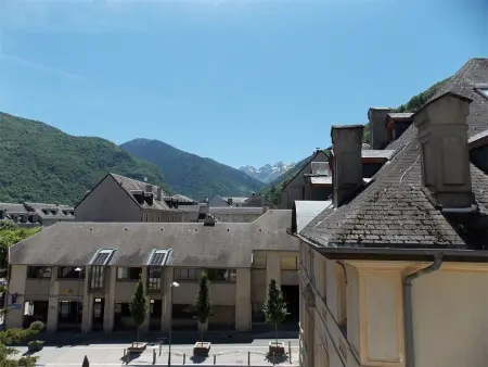 Superbe T3 pour 7 pers. avec Wi-Fi et Parking à Luchon - Photo 4