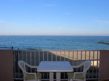 T2 Front de Mer avec Animaux admis, Parking, Proche Commerces - Photo 11