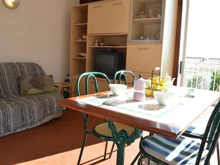 Appartement à 50m de la plage, 2 Chambres, 1 Balcon, Quartier du Port Tranquille - Photo 5