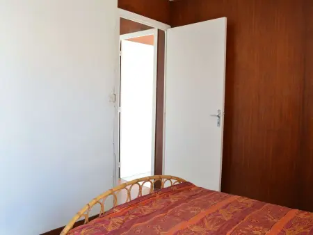 Appartement à 50m de la plage, 2 Chambres, 1 Balcon, Quartier du Port Tranquille - Photo 8