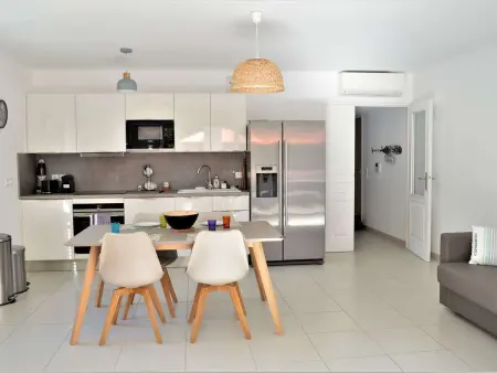 Appartement 3 pièces avec clim, piscine et terrasse - 500m plage, parking, Cavalaire sur Mer - Photo 2