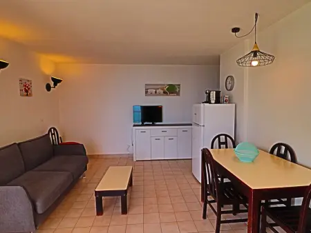 Studio climatisé avec vue mer, piscine et parking - Photo 1