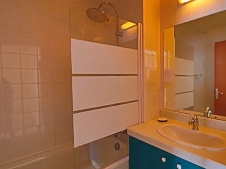 Studio climatisé avec vue mer, piscine et parking - Photo 4
