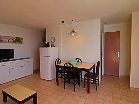 Studio climatisé avec vue mer, piscine et parking - Photo 8