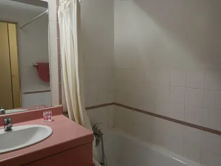 Appartement 2⭐ avec piscine et parking à Sète - Photo 4